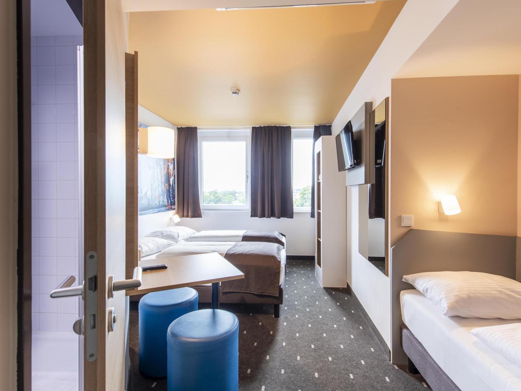 B&B Hotel Landshut Buitenkant foto