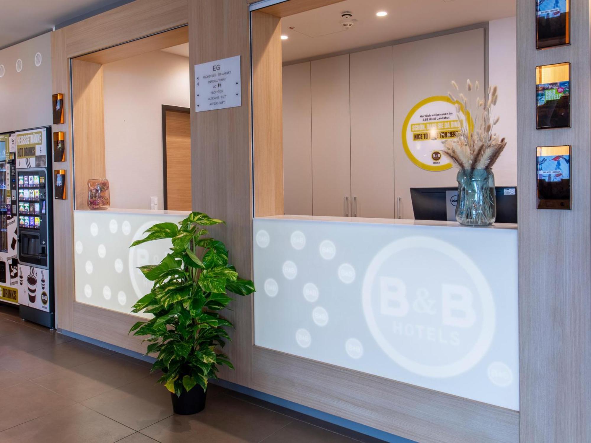 B&B Hotel Landshut Buitenkant foto