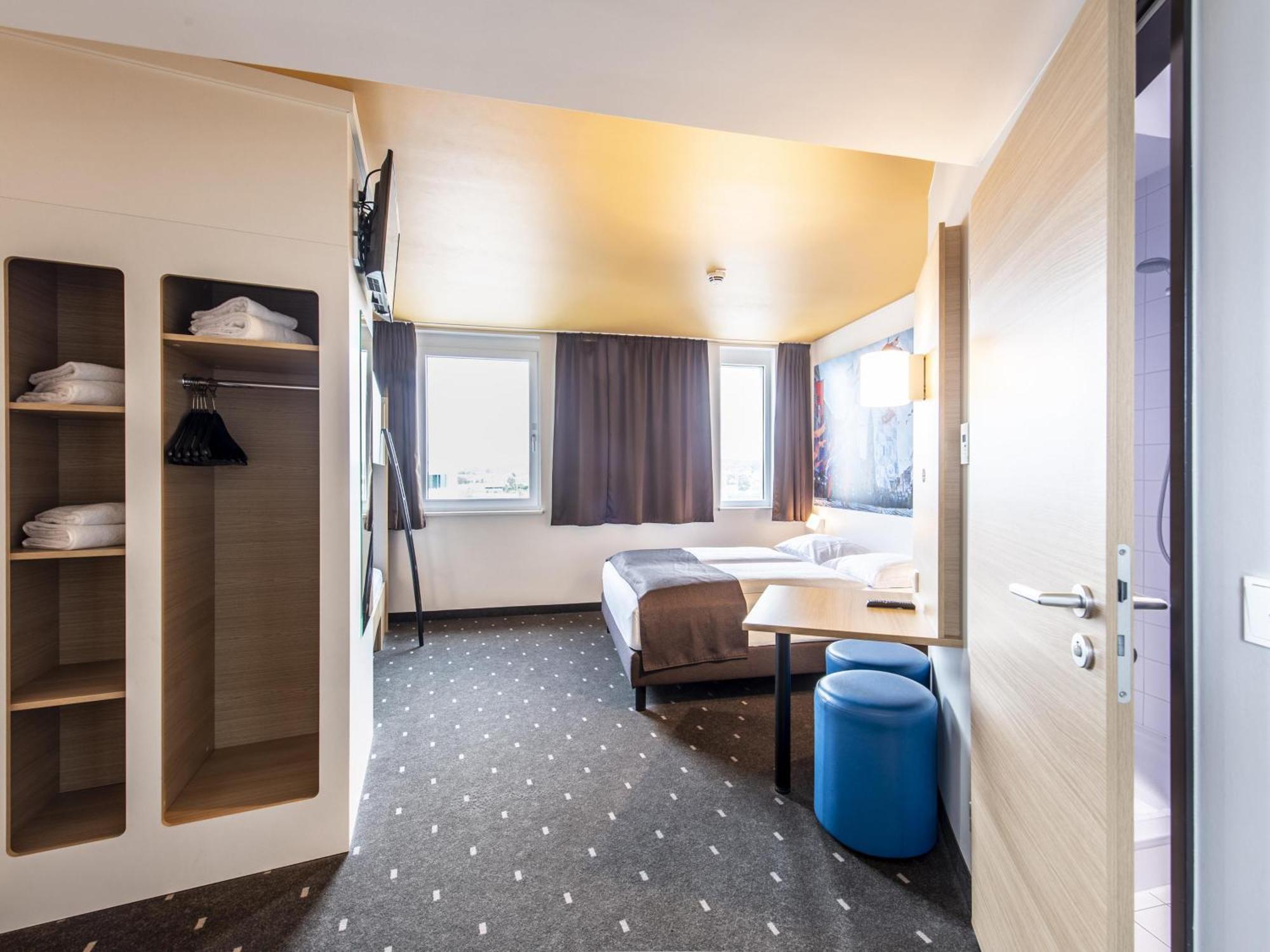 B&B Hotel Landshut Buitenkant foto