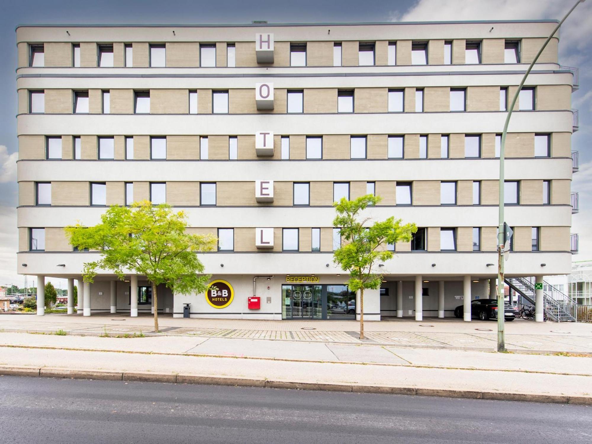 B&B Hotel Landshut Buitenkant foto