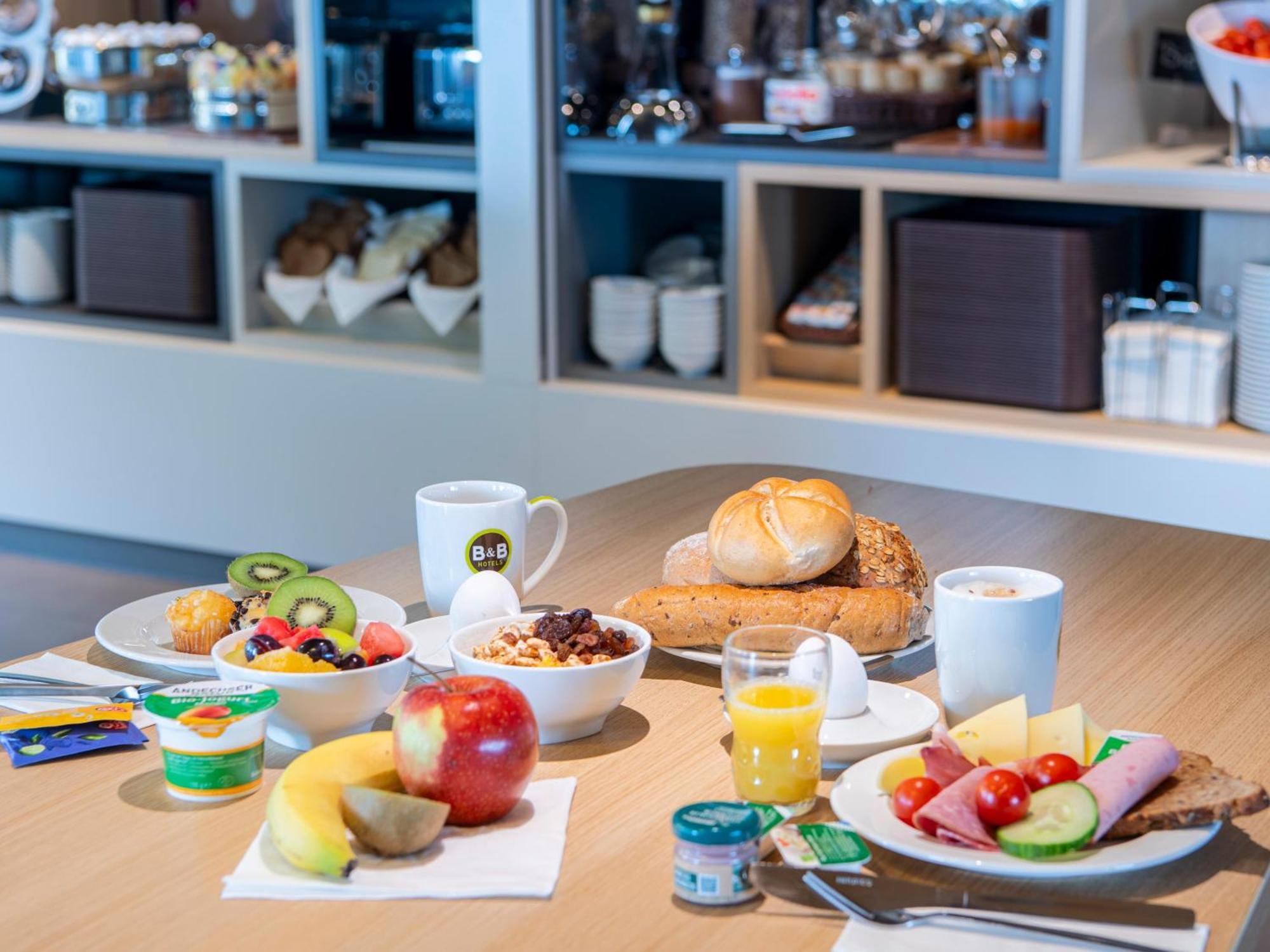 B&B Hotel Landshut Buitenkant foto