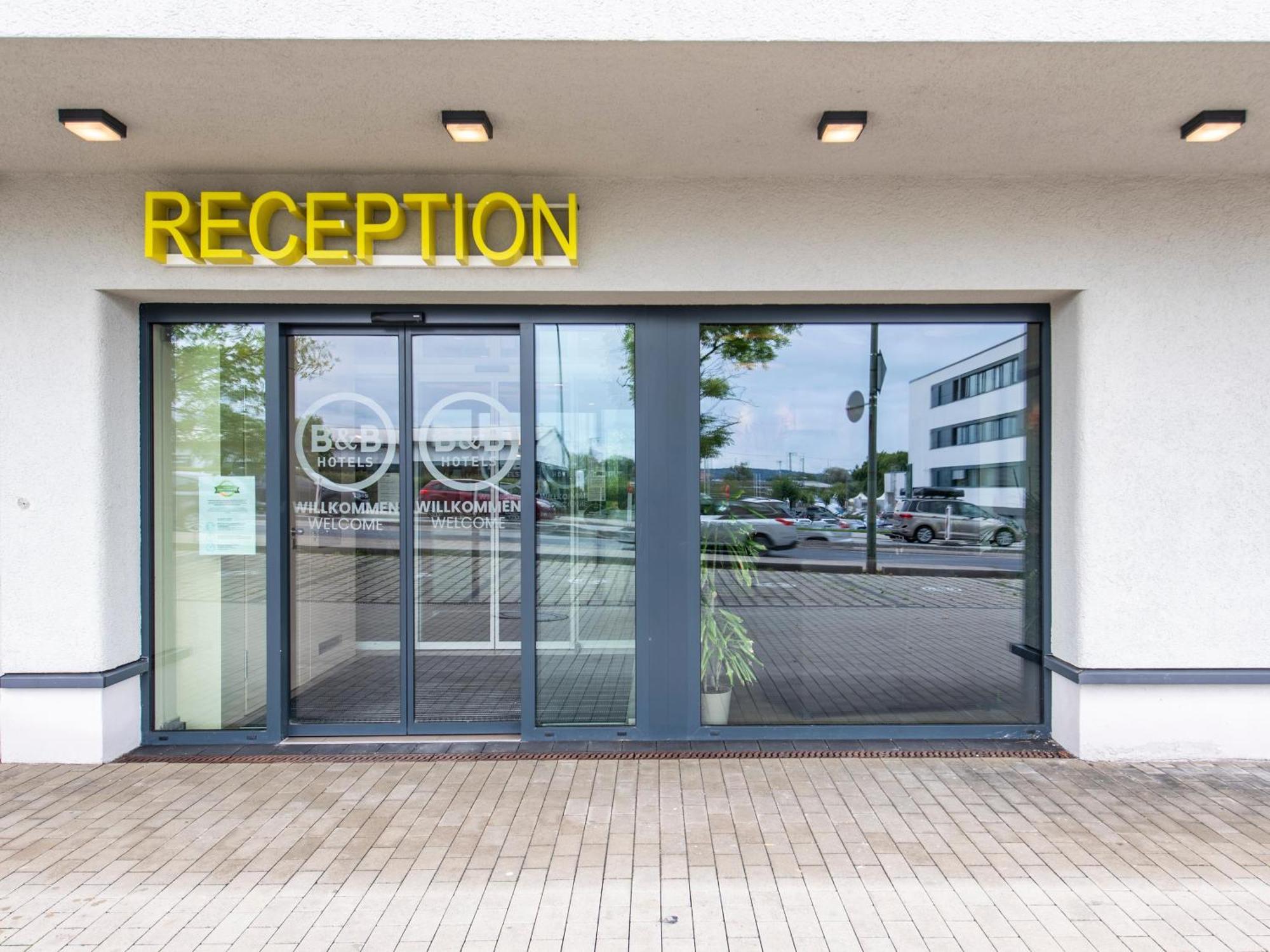 B&B Hotel Landshut Buitenkant foto