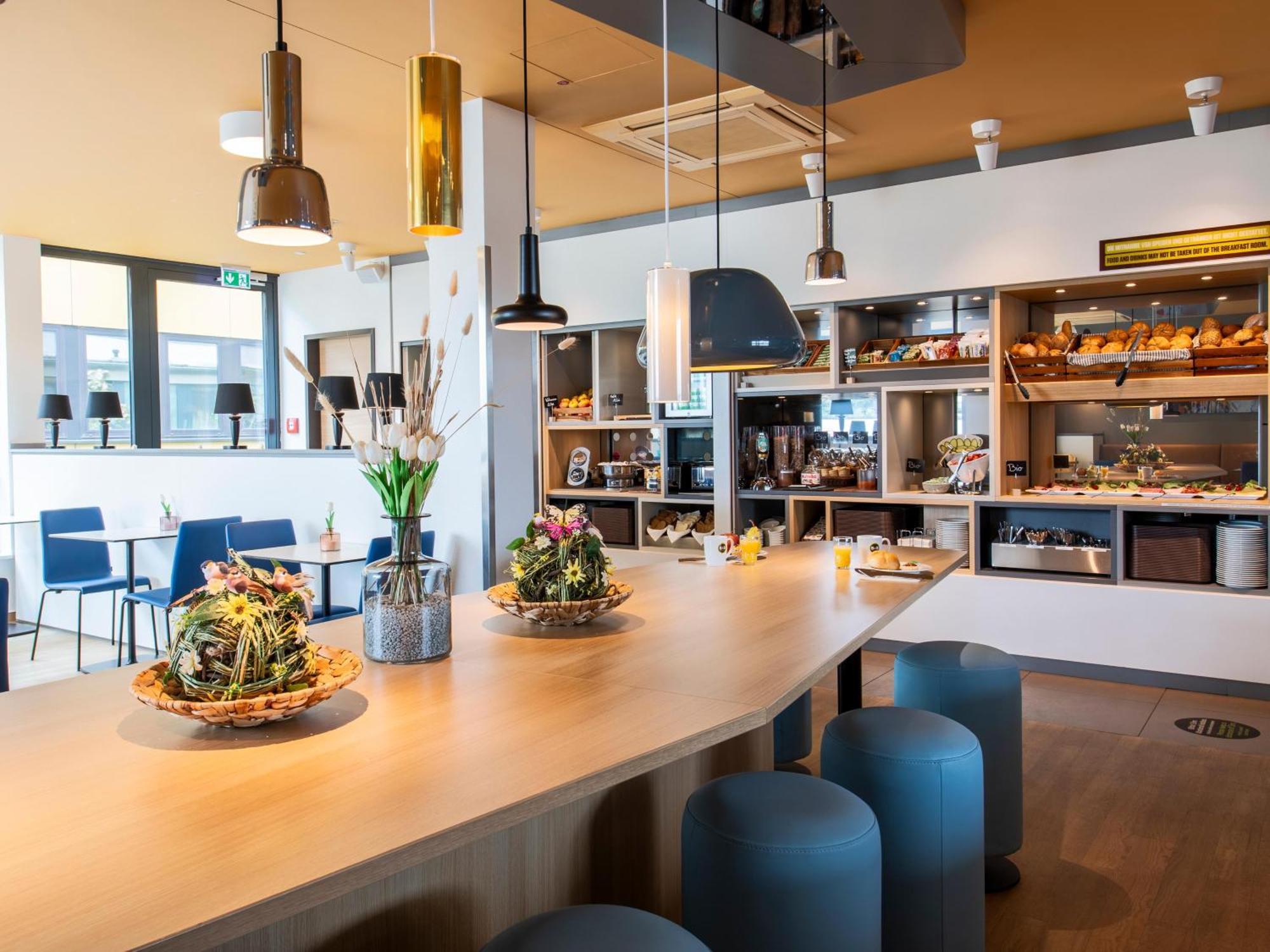 B&B Hotel Landshut Buitenkant foto
